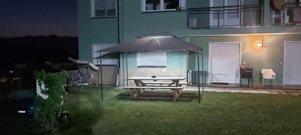 La Huertina Villa Onís Exteriör bild